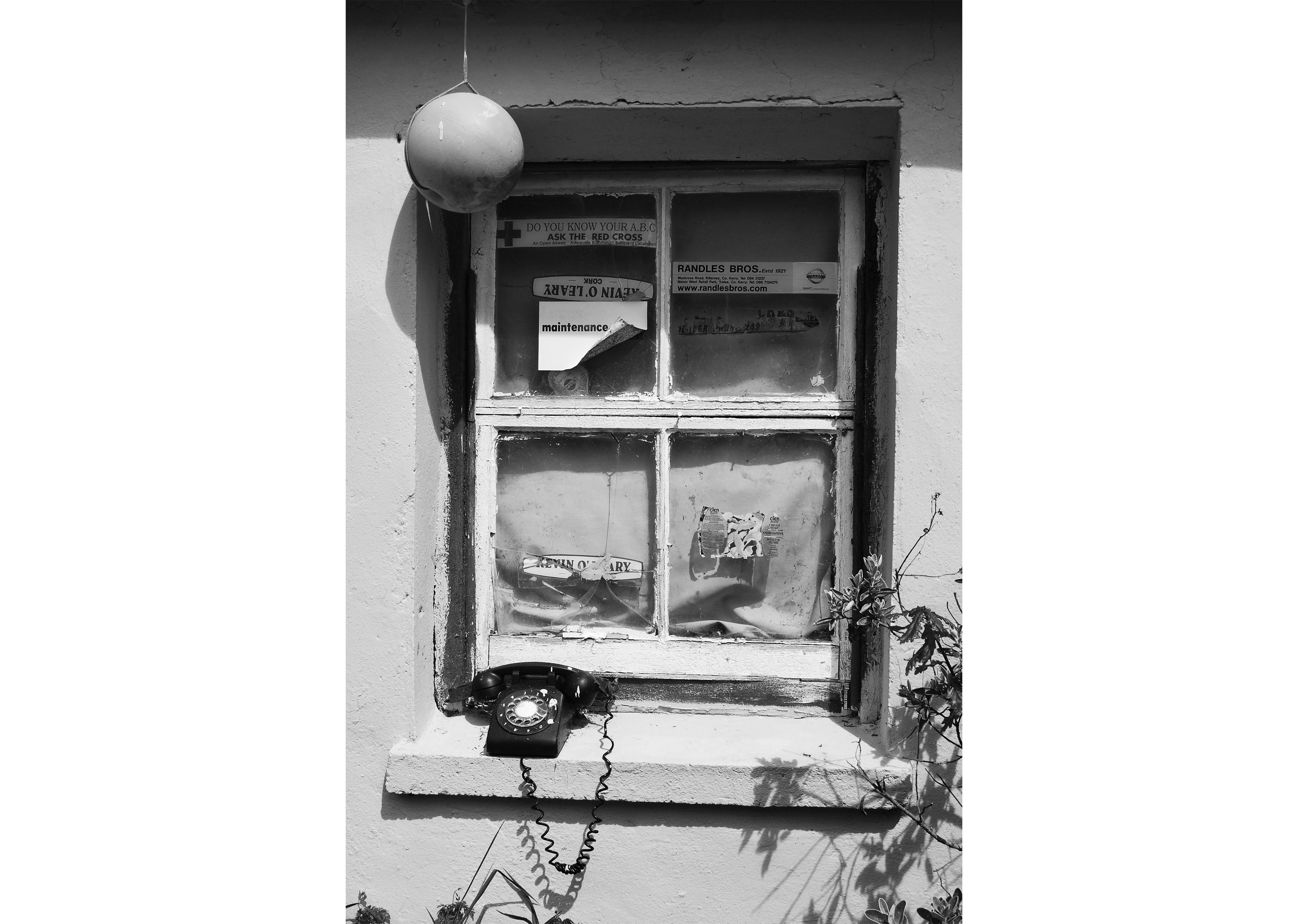 Window Telephone-1